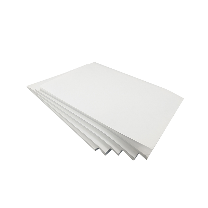 dcr pad خلفية بيضاء